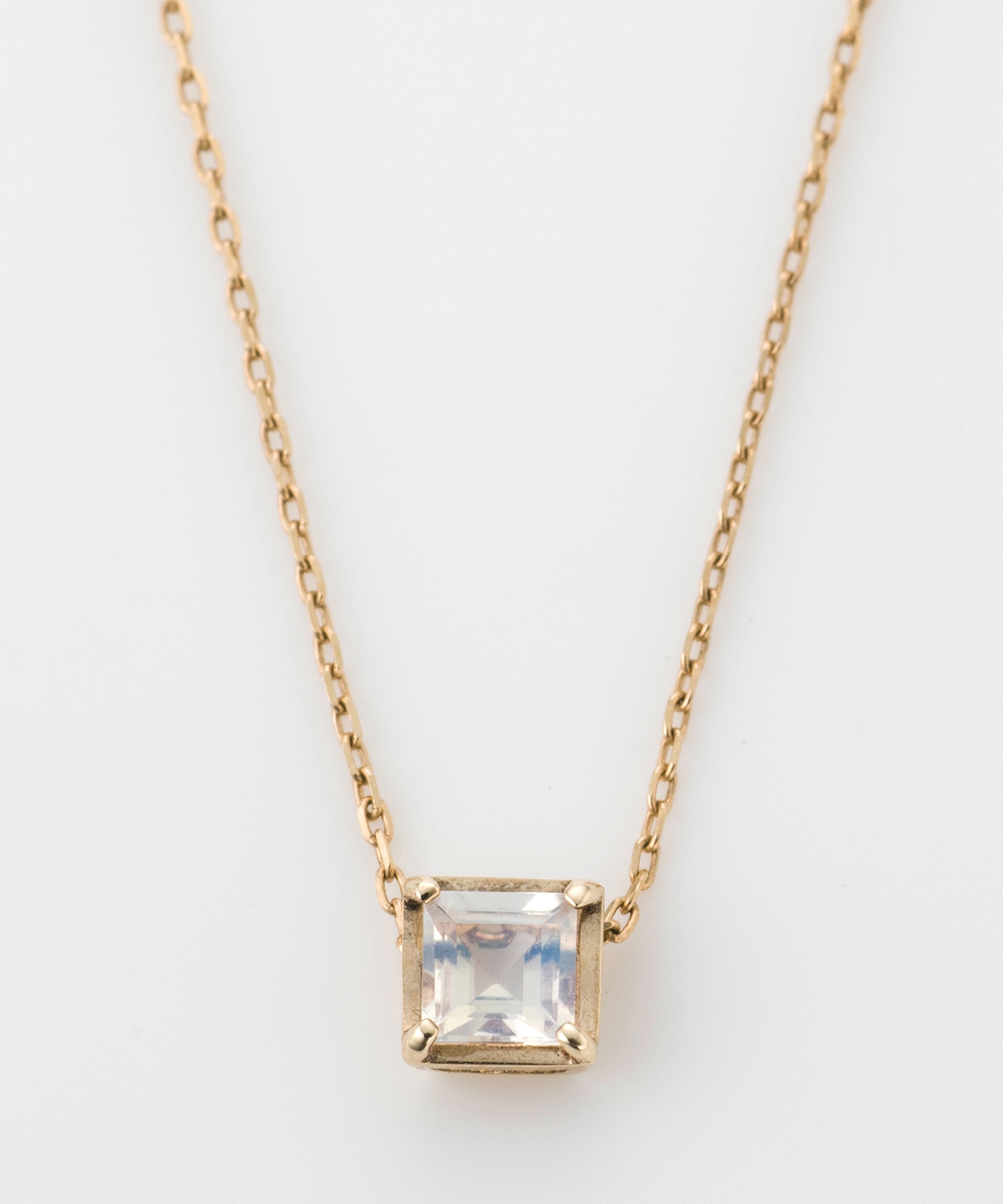 6月誕生石 Facetペンダント ブルームーンストーン ネックレス Jupiter ジュピター ジュエリーブランドjupiter Phoebe公式通販 Jewel Addict Online Store